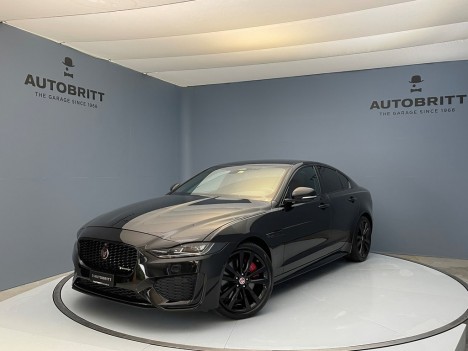 JAGUAR XE 2.0 T 300...