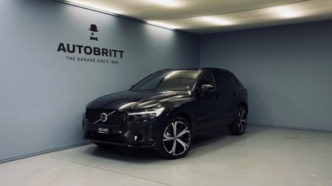VOLVO XC60 T6 eAWD...
