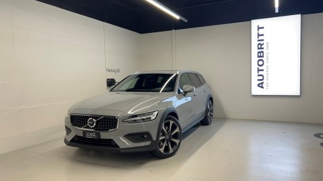 VOLVO V60 Cross Country 2.0...