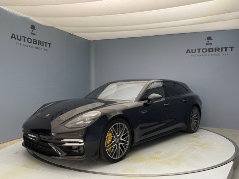 PORSCHE Panamera Sport...