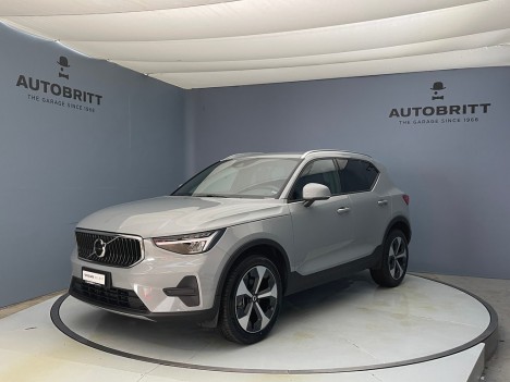 VOLVO XC40 1.5 T2 XCITE