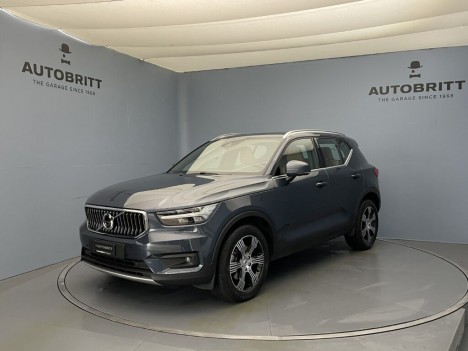 VOLVO XC40 2.0 B4 MH...