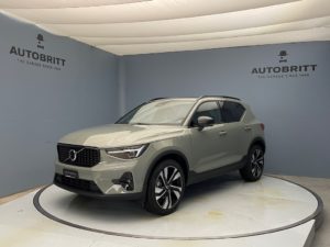 VOLVO XC40 2.0 B4 MH Ultra Dark