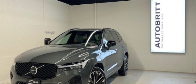 VOLVO XC60 2.0 T6 TE Ultra Dark eAWD