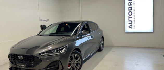 FORD Focus 1.0i EcoB Hybrid 125 ST-Line